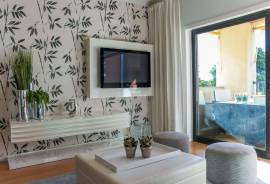Modern 2 Bedroom Apartment for Rent in Terraços do Pinhal - Vilamoura - with garage and swimming pool