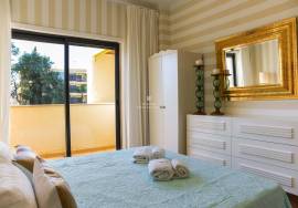 Modern 2 Bedroom Apartment for Rent in Terraços do Pinhal - Vilamoura - with garage and swimming pool