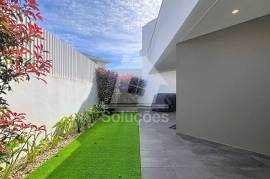 Modern 3 Bedroom Villa in Quiet Area of Portimão with Great Location Modern 3 Bedroom Villa in Quiet Area of Portimão with Great Location