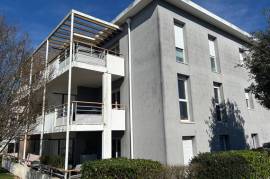 Flats / Apartments for sale - 2 rooms - 44 m2 - PLOERMEL - (56800)