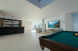 Exceptional contemporary villa, completed in 2025, located in the tr