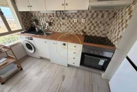 2 Bedroom Apartment with SEA VIEW, Garage, Air conditioning in Quarteira