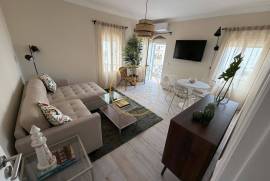 2 Bedroom Apartment with SEA VIEW, Garage, Air conditioning in Quarteira