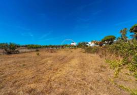 Land for Rent – Ideal for Rent-a-Car / Logistics – 3,500 m² – Faro Airport
