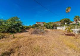 Land for Rent – Ideal for Rent-a-Car / Logistics – 3,500 m² – Faro Airport