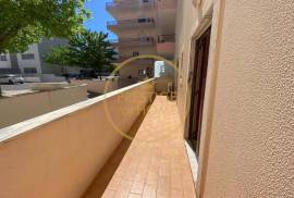 2 Bedroom Apartment with Balcony – Vale de Rãs
