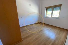 2 Bedroom Apartment with Balcony – Vale de Rãs