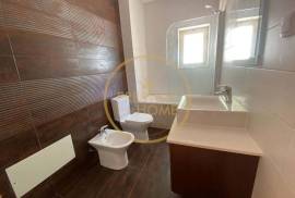 2 Bedroom Apartment with Balcony – Vale de Rãs