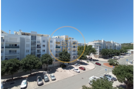 Excellent 2 Bedroom Apartment - Quinta de Betunes