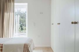 Stylish Renovated 3 Bedroom Villa with Panoramic Views in Alvor