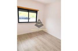 Spacious Five-Bedroom Villa in Laranjeiro e Feijó