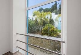 Carvoeiro - 4-bedroom villa just a stroll from the heart of Carvoeiro