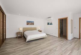 Carvoeiro - 4-bedroom villa just a stroll from the heart of Carvoeiro