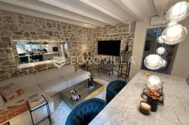 Kukljica, Dalmatian stone house in an excellent location near the sea