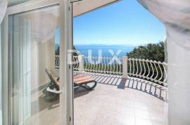 OPATIJA, BREGI – Villa mit Panoramablick aufs Meer und großem Garten! Gelegenheit!