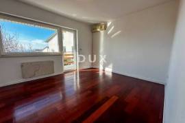 MATULJI - OPPORTUNITY: neat 3-bedroom apartment with balcony and parking