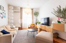 Split, Gripe, three-bedroom apartment in a great location