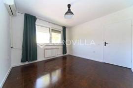 Osijek, Retfala, renovated one-bedroom apartment Vijenac Petrove Gore