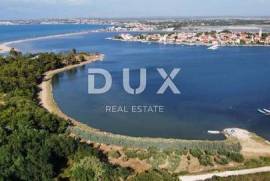 ZADAR, NIN - Land 1e rij naar de zee met projectdocumentatie