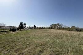 Istria, Žminj area - land with a valid building permit for a house with a swimming pool, 2282 m²