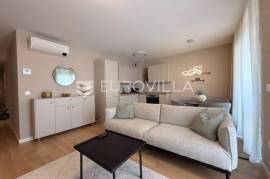 Zadar, Borik - luxury two-bedroom apartment with terrace and two garage parking spaces