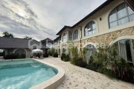 Modern 1 Bedroom Apartment Near Beach in Sanur