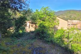 A Large Stone Village House With 95 M2 Of Living Space On A 320 M2 Plot, Featuring Several Terraces And A Terraced Garden To Be Landscaped. A Large Stone Village House With 95 M2 Of Living Space On A 320 M2 Plot, Featuring Several Terraces And A Terraced Garden To Be Landscaped.