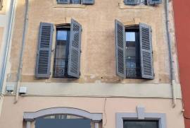 Superb, Spacious, Fully Renovated Character House With 210 M2 Of Living Space Plus 70 M2 Of Converted Commercial Space