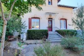 Charming House Dating From The 1920s, Fully Renovated With Garden, Terrace With Lovely Views And Swimming Pool.