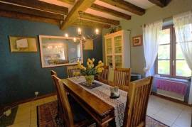 Exceptional 5 Bedroom Family Home for Sale - Nouic 87