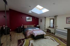 Exceptional 5 Bedroom Family Home for Sale - Nouic 87