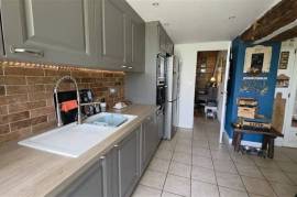 Exceptional 5 Bedroom Family Home for Sale - Nouic 87