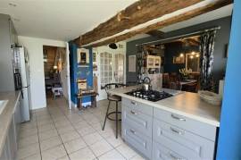 Exceptional 5 Bedroom Family Home for Sale - Nouic 87