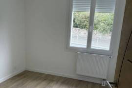 Detached House with Landscaped Garden
