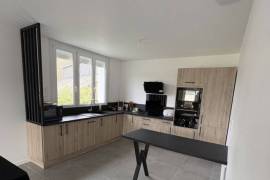 Detached House with Landscaped Garden