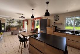 Detached Country House with Outbuildings