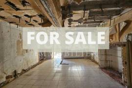 Detached Country House to Renovate
