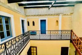 Apartment for Sale in Historic District