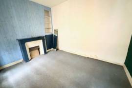 Apartment for Sale in Historic District