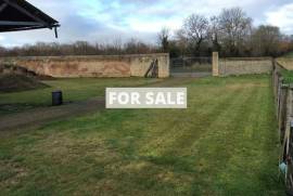 Property with Several Outbuildings to Renovate