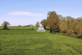 Detached Country House with Outbuildings