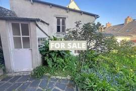 Charming Cottage Close to the Coast