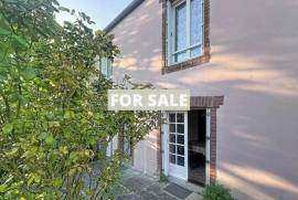 Charming Cottage Close to the Coast