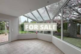 Detached Villa with Swimming Pool