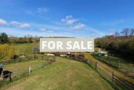 Eco-Friendly & Self-Sufficient Lifestyle Property
