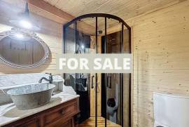 Eco-Friendly & Self-Sufficient Lifestyle Property