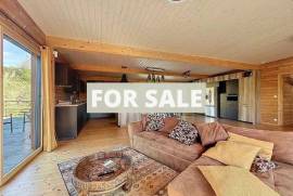 Eco-Friendly & Self-Sufficient Lifestyle Property