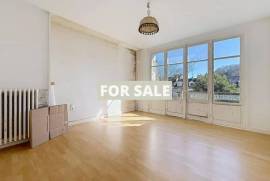 Town House in Good Order