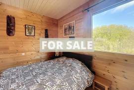 Eco-Friendly and Self-Sufficient Lifestyle Property