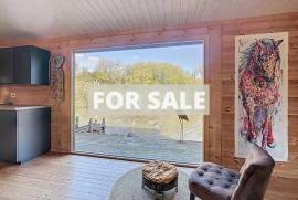 Eco-Friendly and Self-Sufficient Lifestyle Property